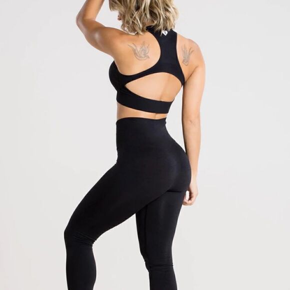 WOMEN’S Best Wear Move Seamless Sports Bra NWT - Picture 4 of 6